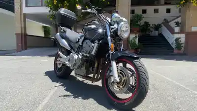 Аренда Honda Hornet 919 (CB900F)