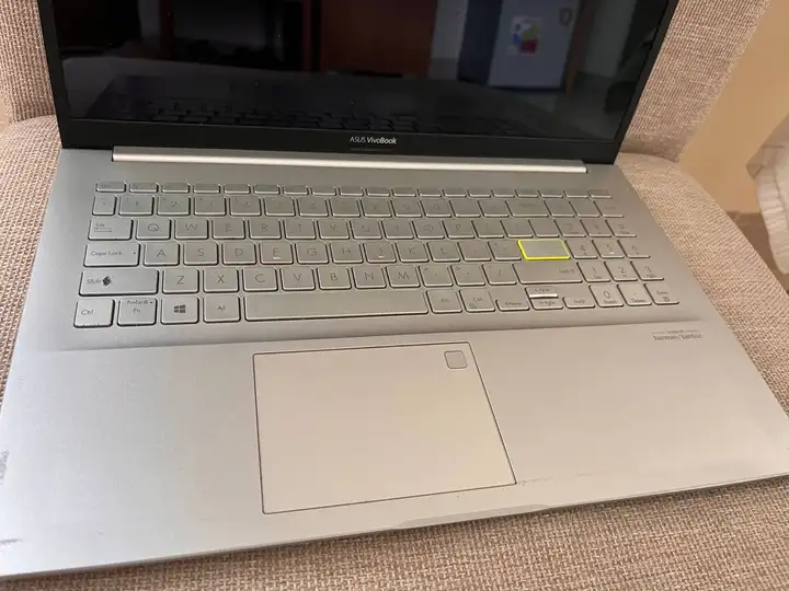 ASUS VivoBook 15 X513EA