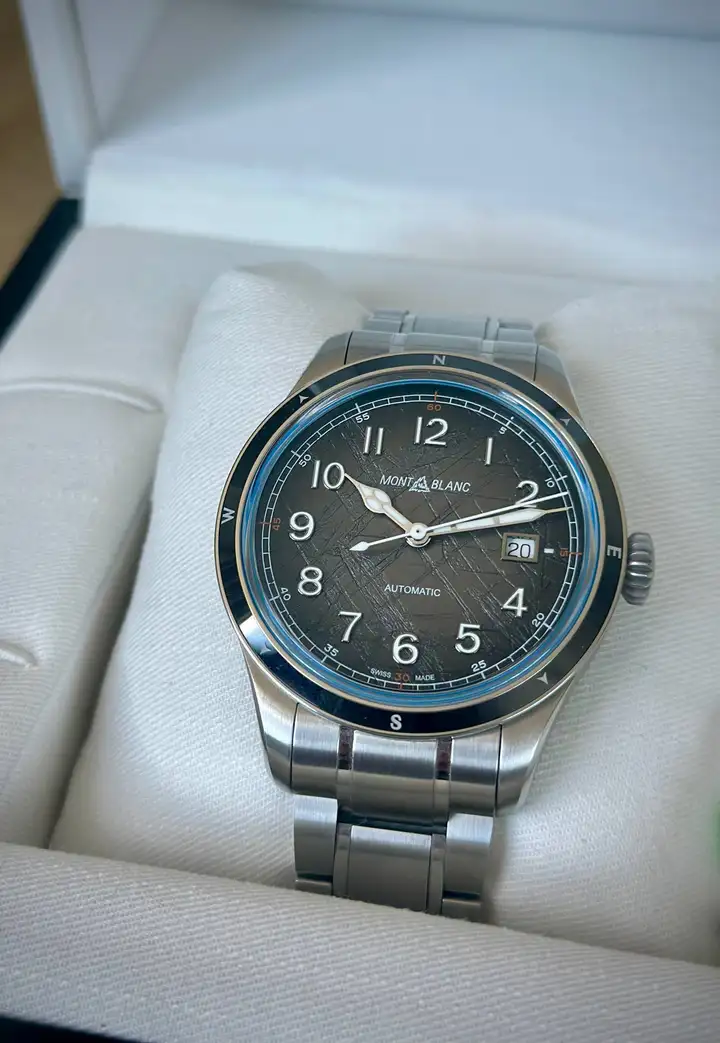 Montblanc 1858 Iced Sea Automatic Date — Zero Oxygen