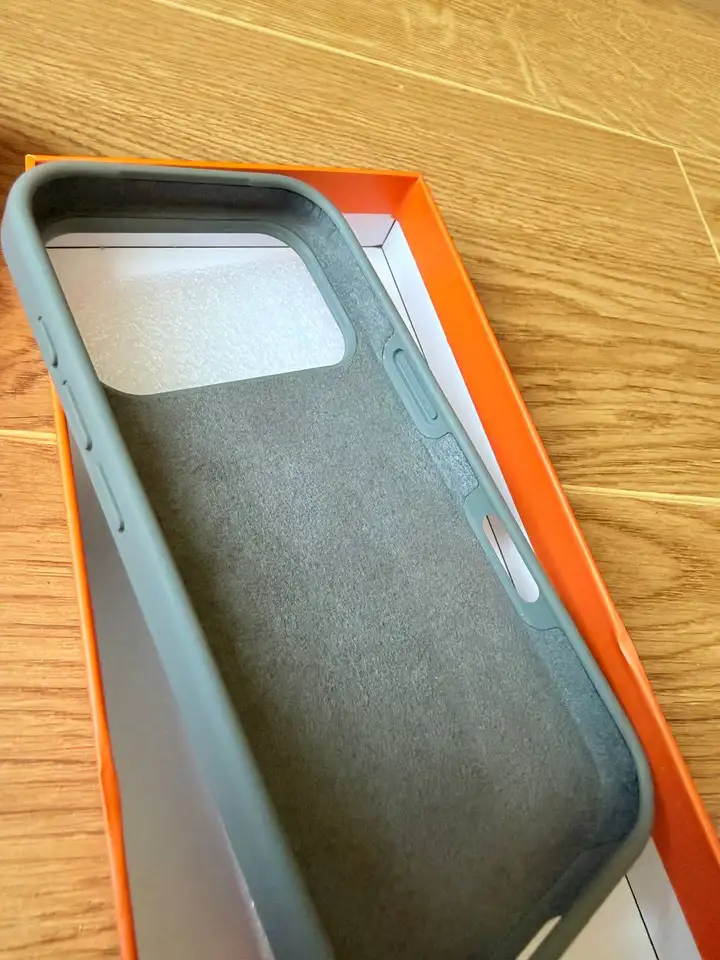 Чехол для iPhone 17 PRO