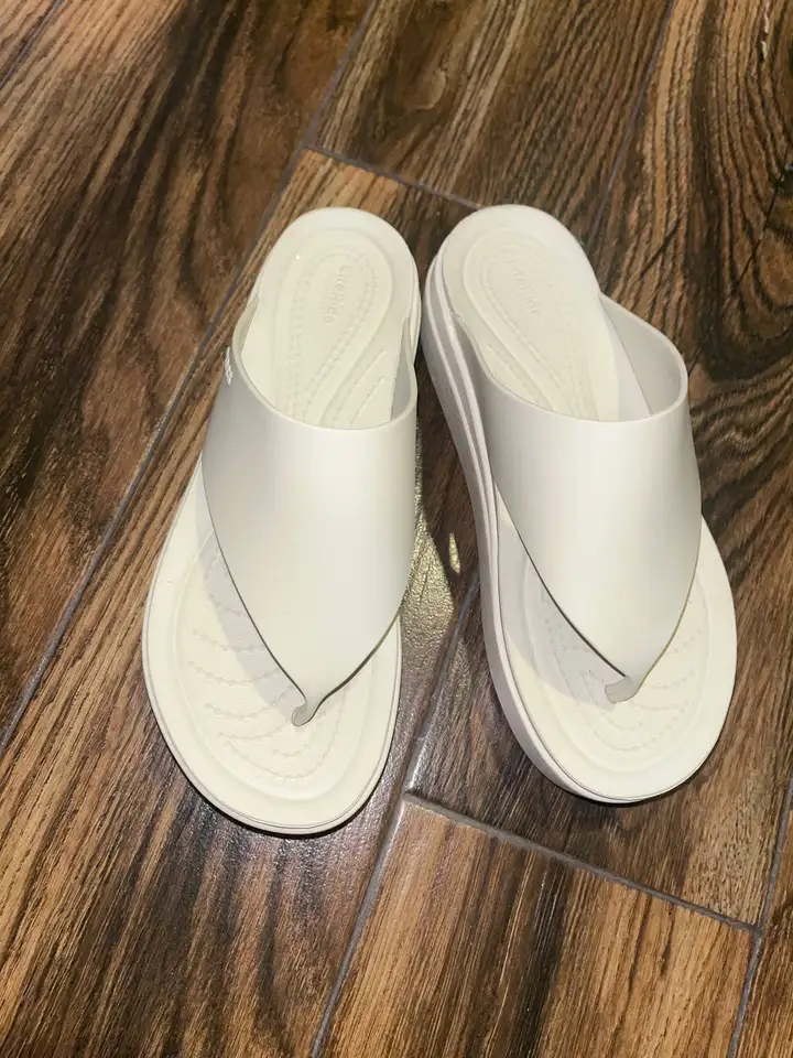 Тапочки Crocs Brooklyn