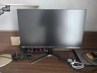 Монитор 22"