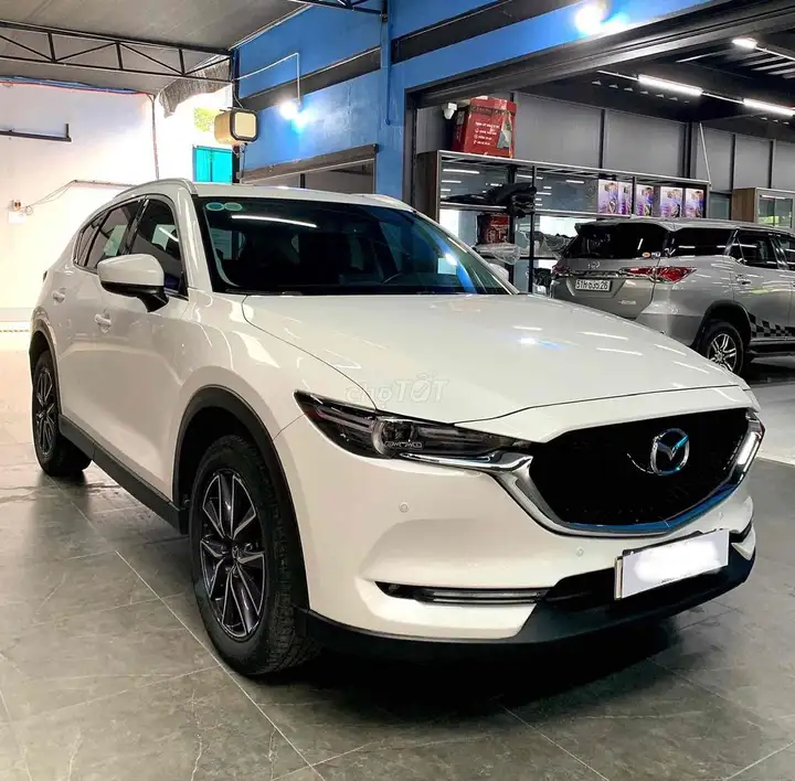 Mazda CX-5 Luxury белый 5 мест Автомат 30000 км