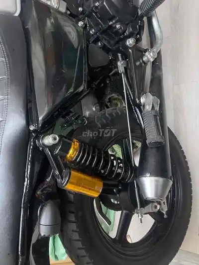 Серебристо-черный ручной автомобиль Honda Mastel