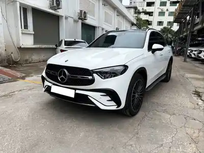 Mercedes Benz GLC 300 4Matic 2025 - 2 млрд 299 млн донгов