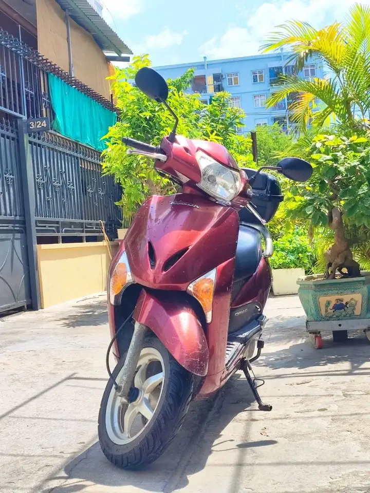 Honda Lead 110, 2012