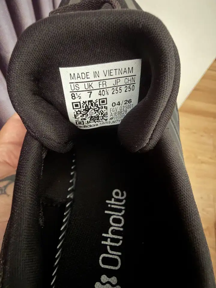 Женские кроссовки Adidas Runfalcon 5