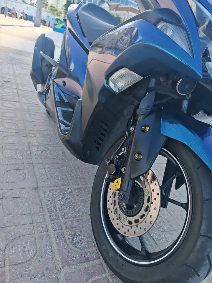 Yamaha NVX ABS 2017