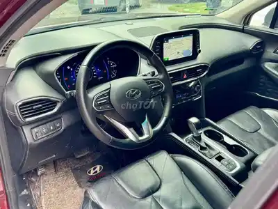 Hyundai SantaFe, 7 мест, автомат, бензин, красный