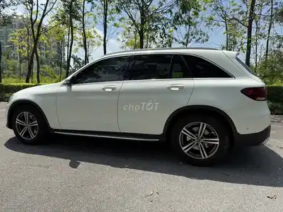 Mercedes-Benz GLC 200 2020 Белый 46 200 км