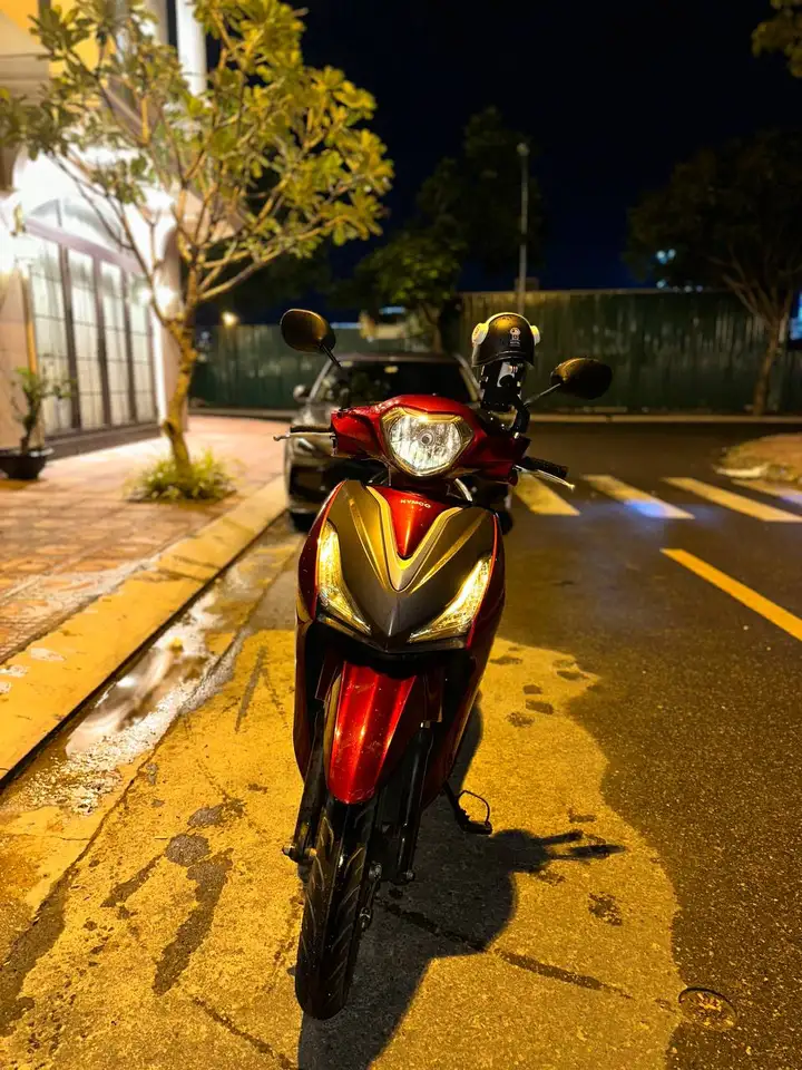 Скутер KYMCO Candy Hermosa 50cc