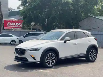 Mazda CX3 1.5 Premium 2022 белый 80 тыс. км