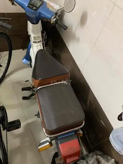 Мопед Honda Cub бело-голубой