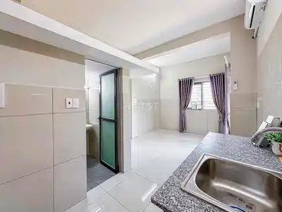 🏡СТУДИЯ С ОТДЕЛЬНОЙ СТИРАЛЬНОЙ МАШИНОЙ, КОНДИЦИОНЕРОМ - РЯДОМ С UEH, VHU