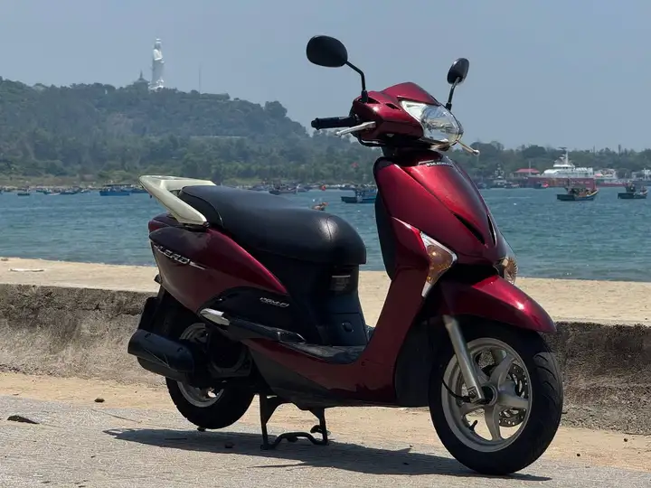 Honda Lead 2012