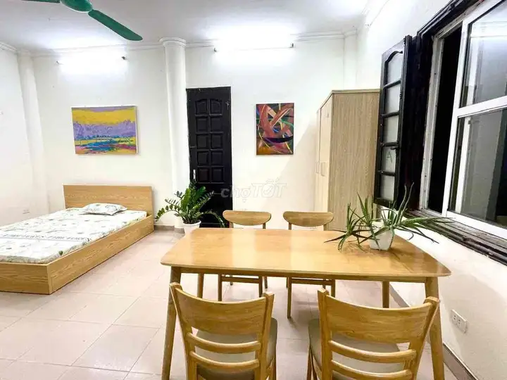 Сдаётся просторная студия 5.7 трл. рядом с Vincom Bà Triệu