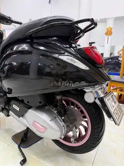 Piaggio Vespa Sprint iget abs 2022 Черный глянцевый