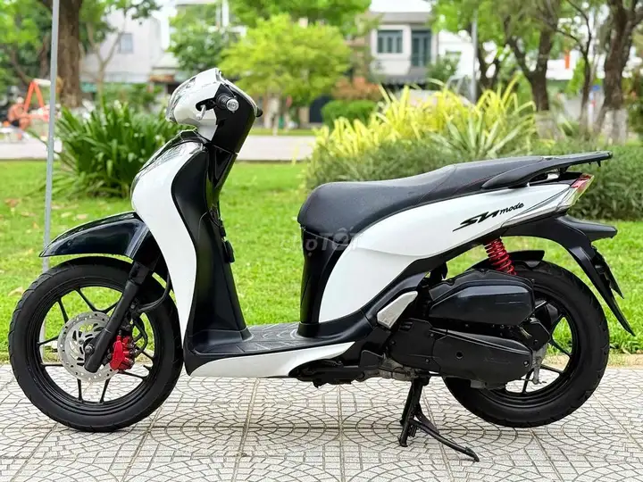 Honda SH Mode 2015 Бело-черный Smartkey