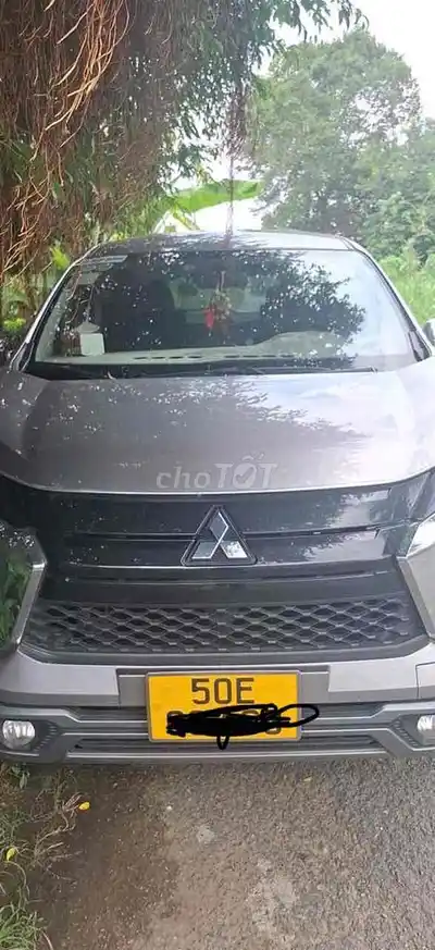 Mitsubishi Xpander Premium 2022 Серый