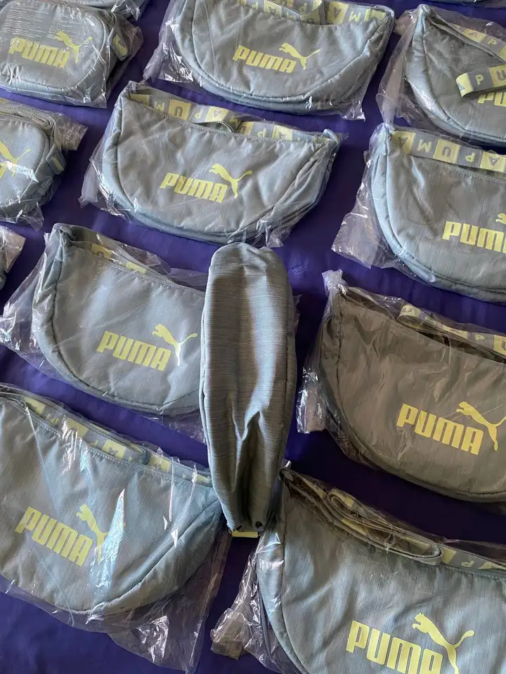 Кросс-боди PUMA Core Base Bag и сумка-полумесяц PUMA Half Moon Bag