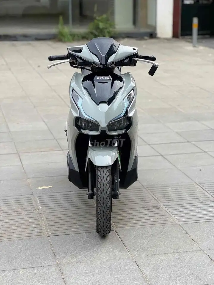 Honda Air Blade серый скутер