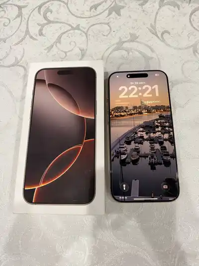 iPhone 16 Pro Max 1 ТБ Desert Titanium