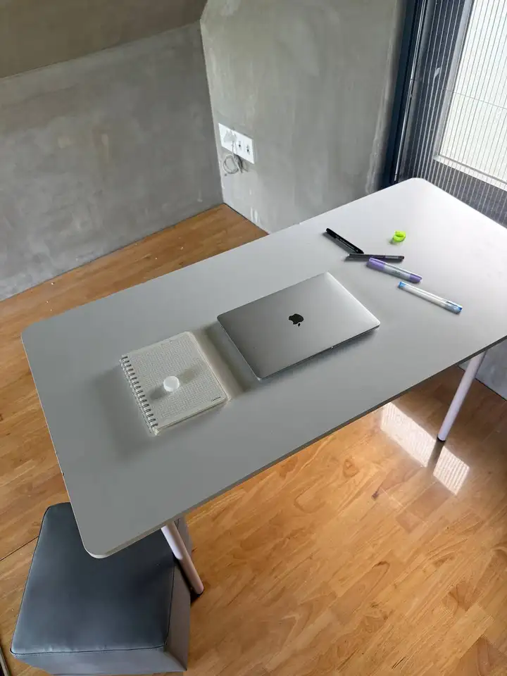 Стол