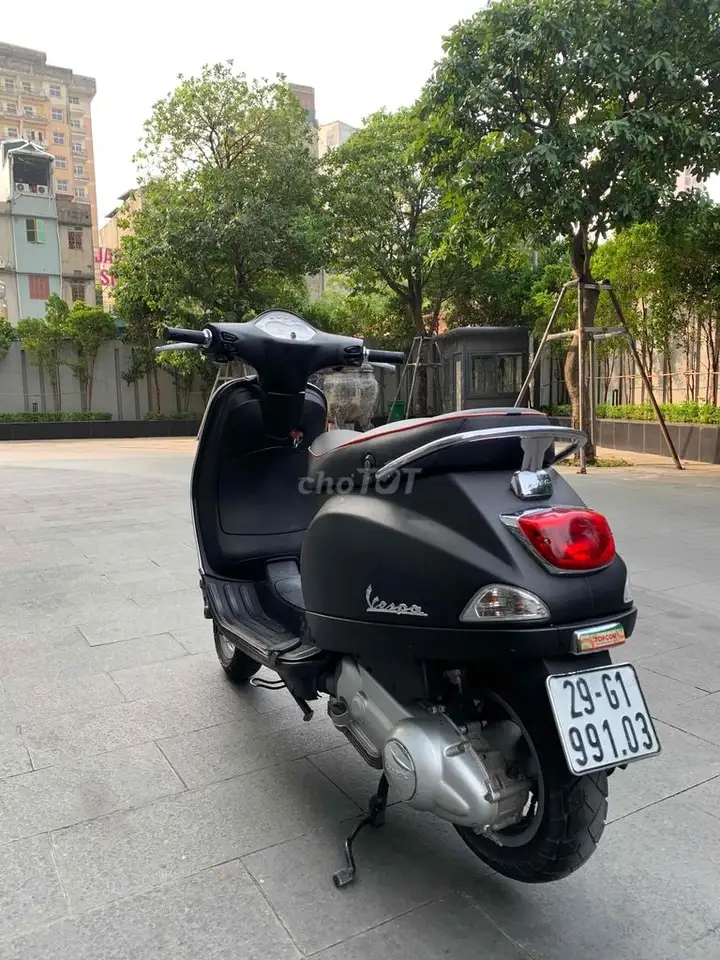 LX Piaggio