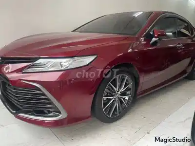 Toyota Camry 2.5Q 2022