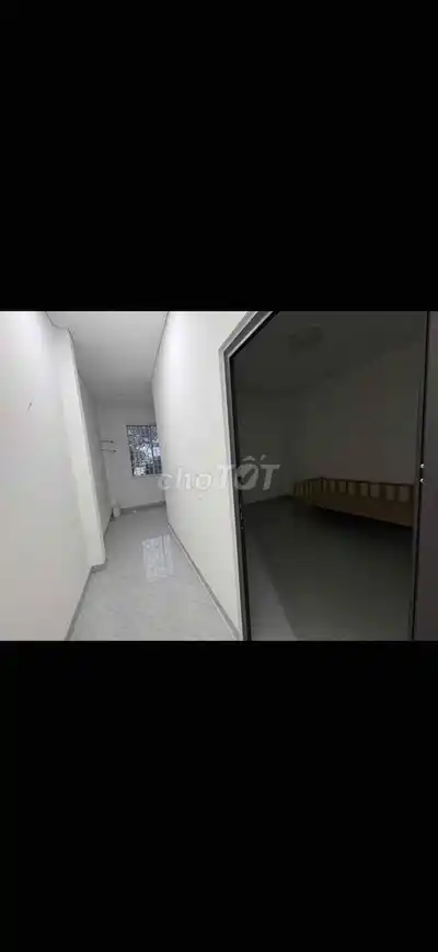 Новый 2-этажный дом с 3 спальнями в районе Май Ан рядом с мостом Чан Тхи Ли