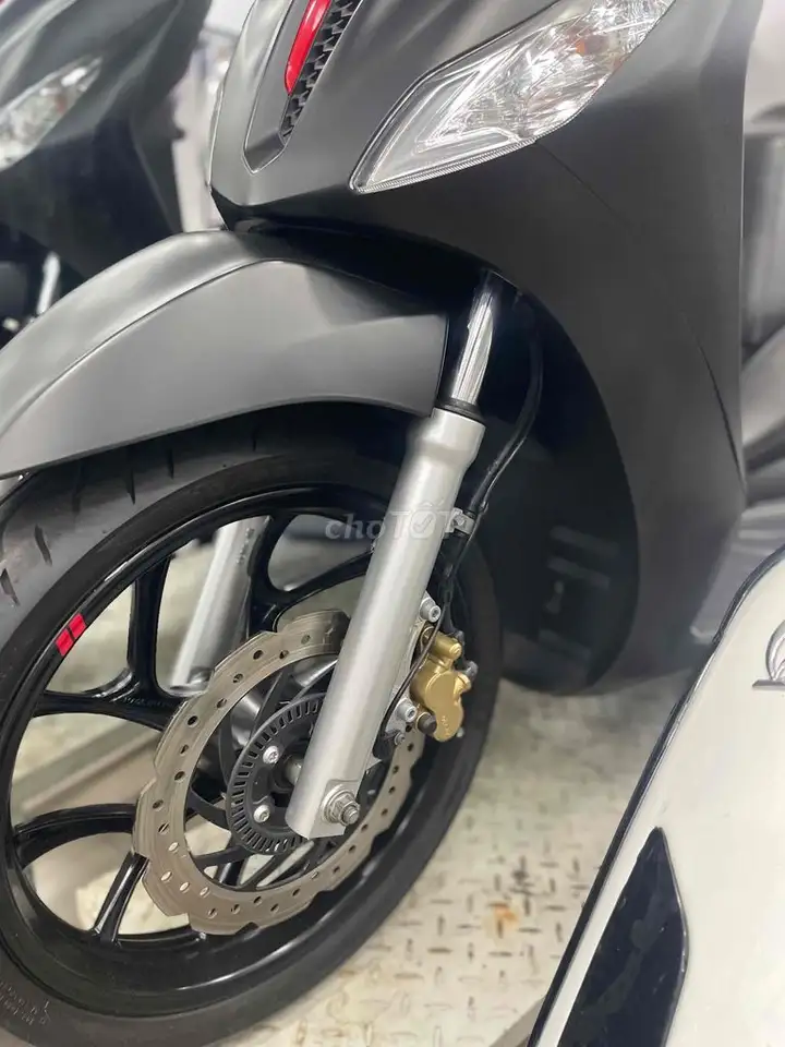 Piaggio Medley 150cc ABS 2022 Черный