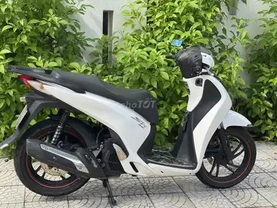 HONDA SH 125 2016 БЕЛЫЙ
