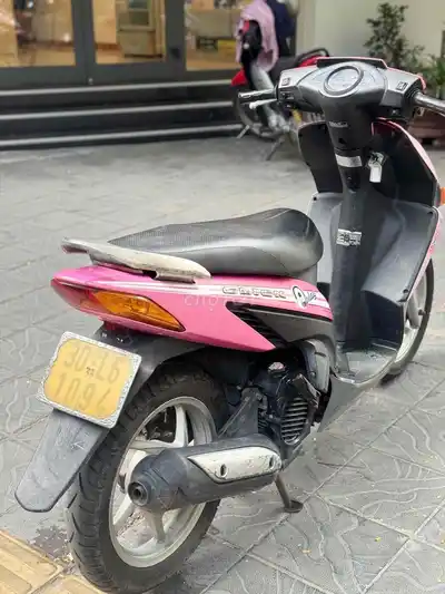Honda Click Play розового цвета в отличном состоянии от собственника