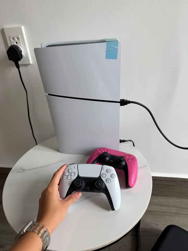 PS5 slim без дисковода
