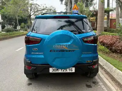 Ford EcoSport Titanium, синий, 110 000 км