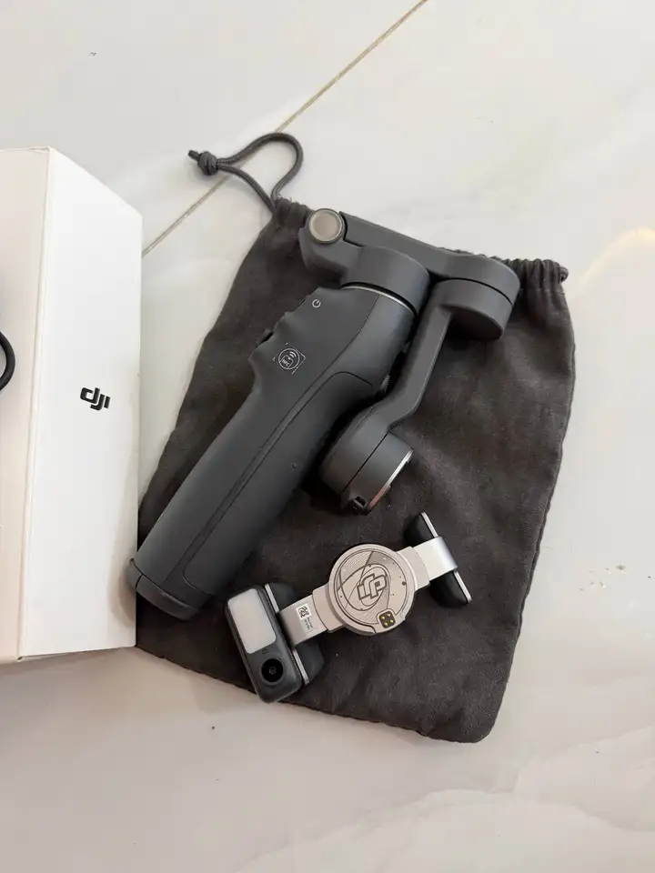 DJI Osmo Mobile 8