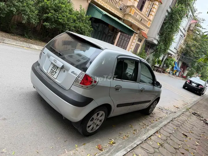 Hyundai Getz 2009 МКПП 130 тыс. км серебристый