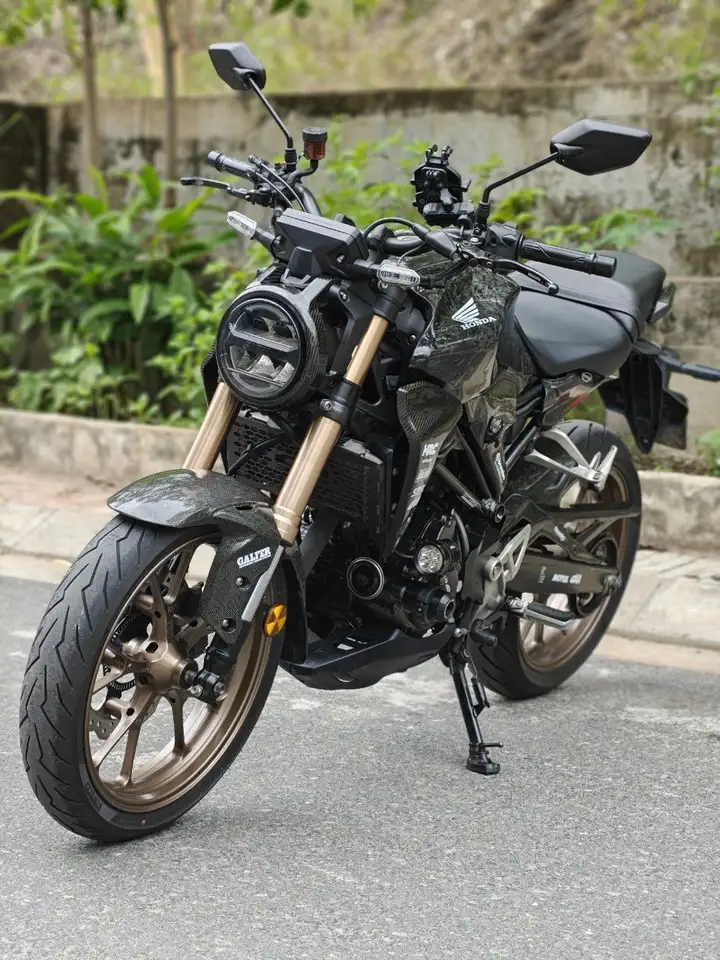 Honda CB300R