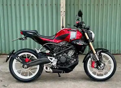 Honda CB-150R 2018 пробег 12 тыс. км
