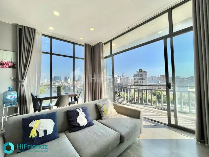 1-комн. апартаменты с балконом, вид на набережную, 65 м², Friendship Tower, Thao Cam Vien
