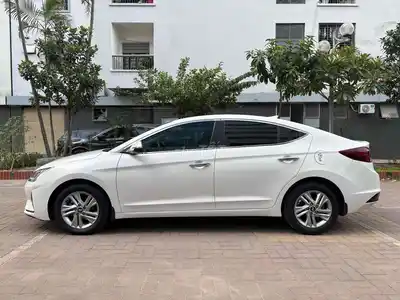 Hyundai Elantra 2019 GLS 1.6AT