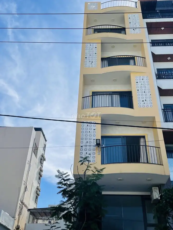 Квартира с балконом, 45 м², Нгу Ханьшон