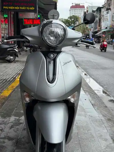 Yamaha Janus 2023 Серый серебристый