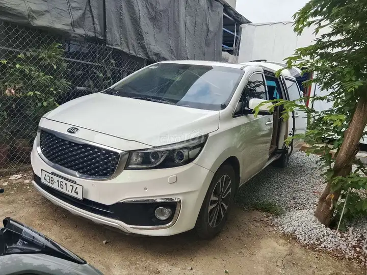 Kia Sedona 2017 Дизель Белый 1.200.000 км