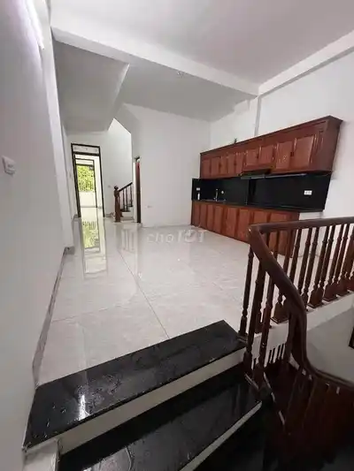 Аренда таунхауса Конг Донг Ла Кхе, 50м2, 4 этажа, 4 спальни