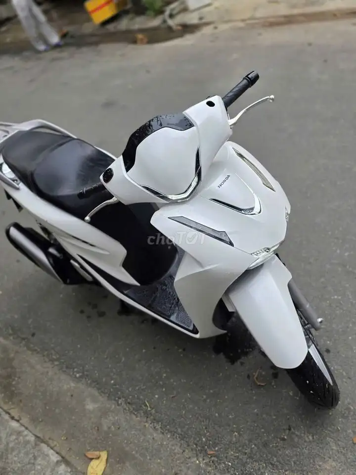 Honda SH 2026 белый, госномер 43, рассрочка