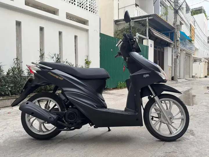 SYM Passing 50