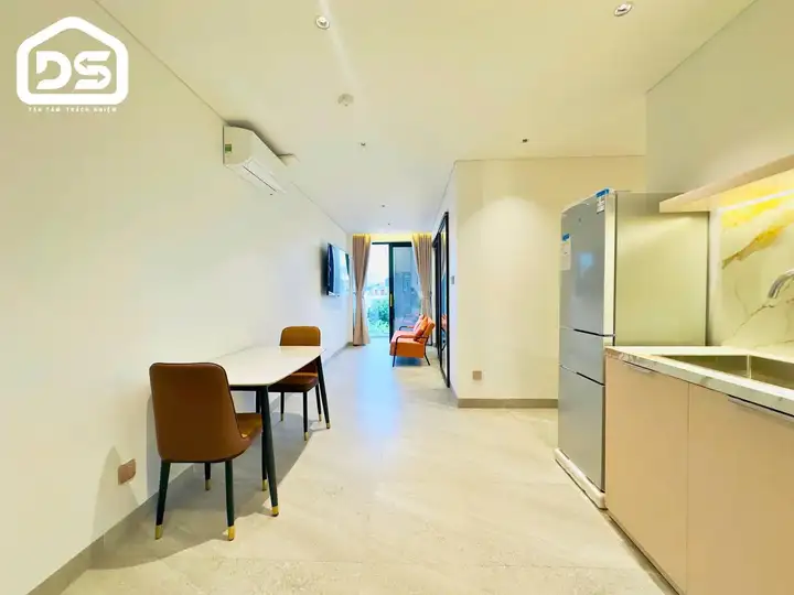 Аренда 1-комнатной квартиры Luxury Hà Quang 2