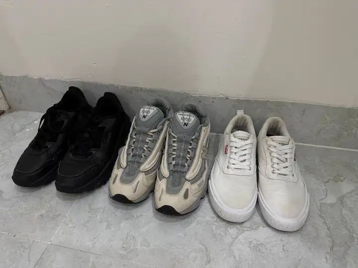 Кеды Levi's 36.5, кроссовки New Balance 39, кроссовки Kappa 38