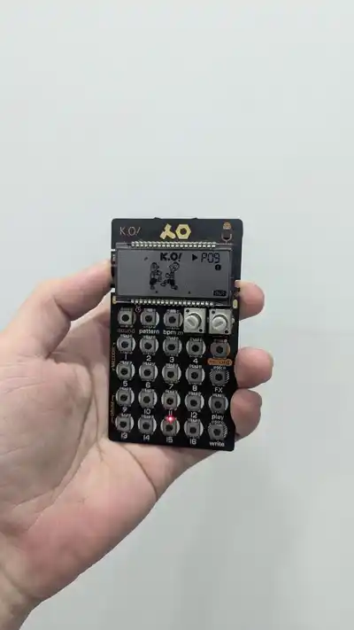 Микросэмплер Teenage Engineering PO-33 K.O!